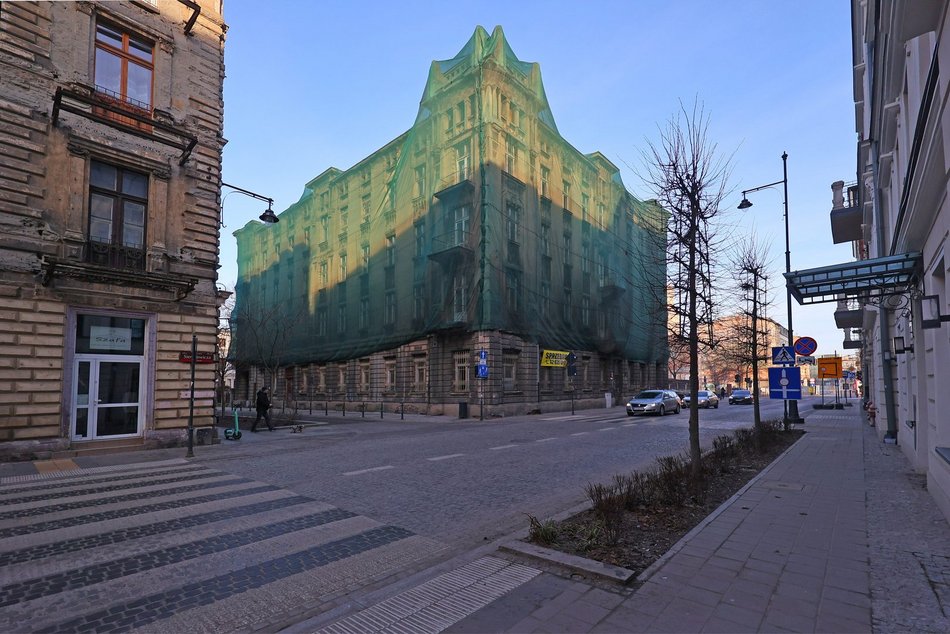 Kamienica z motylem na sprzedaż! Za ile wystawili budynek dawnego Pewexu?