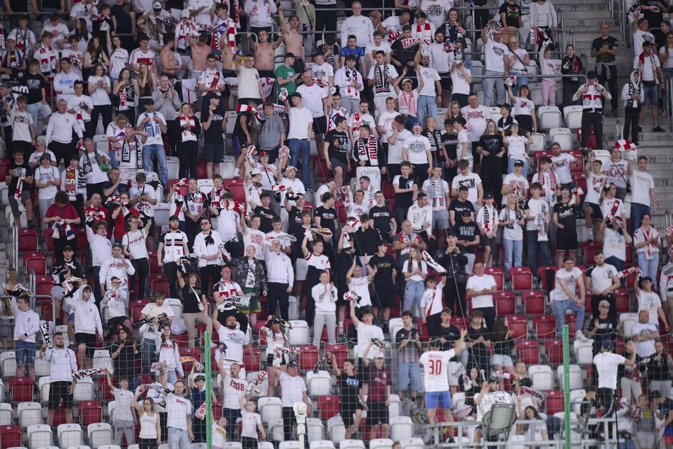 Łódź. Kibice na meczu ŁKS Łódź - Pogoń Siedlce