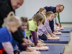 Dzieci z Łodzi uczyły się pierwszej pomocy i bezpiecznego poruszania po mieście