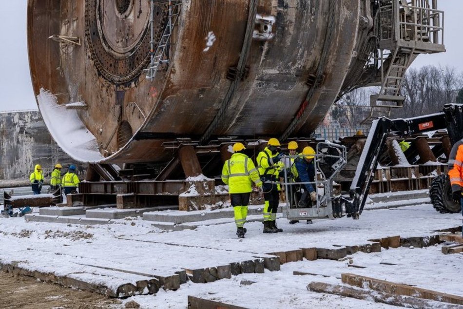 Tunel pod Łodzią. Tarcza Faustyna zmienia kierunek