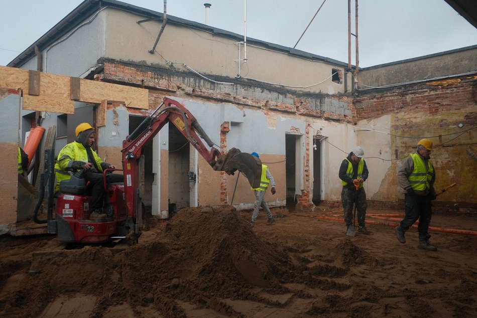 Łódź. Remont remiz na Wiskitnie i Andrzejowie