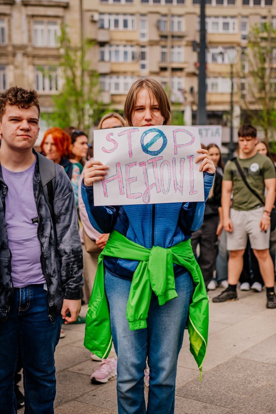 Łódź. Marsz Przeciwko Przemocy i Hejtowi przeszedł Piotrkowską. Uczniowie w ważnej sprawie!