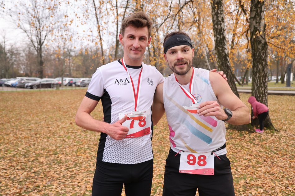 Bieg Niepodległościowa 5 w parku Na Zdrowiu w Łodzi. Odszukaj się w galerii!