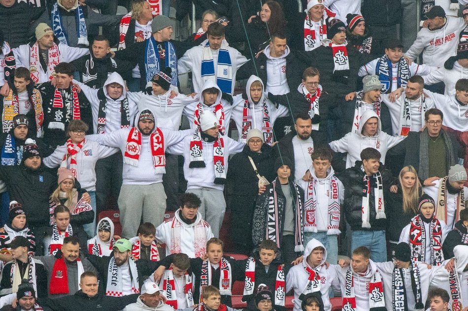 Łódź. Kibice na meczu ŁKS Łódź - Wisła Kraków. Byłeś/aś? Znajdź się w galerii