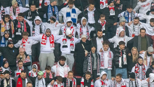 Kibice na meczu ŁKS Łódź - Wisła Kraków. Byłeś/aś? Znajdź się w galerii [ZDJĘCIA]