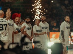 Mecz Gortat Team vs NATO w Łodzi. Czołgi, płomienie i masa sportowych emocji!