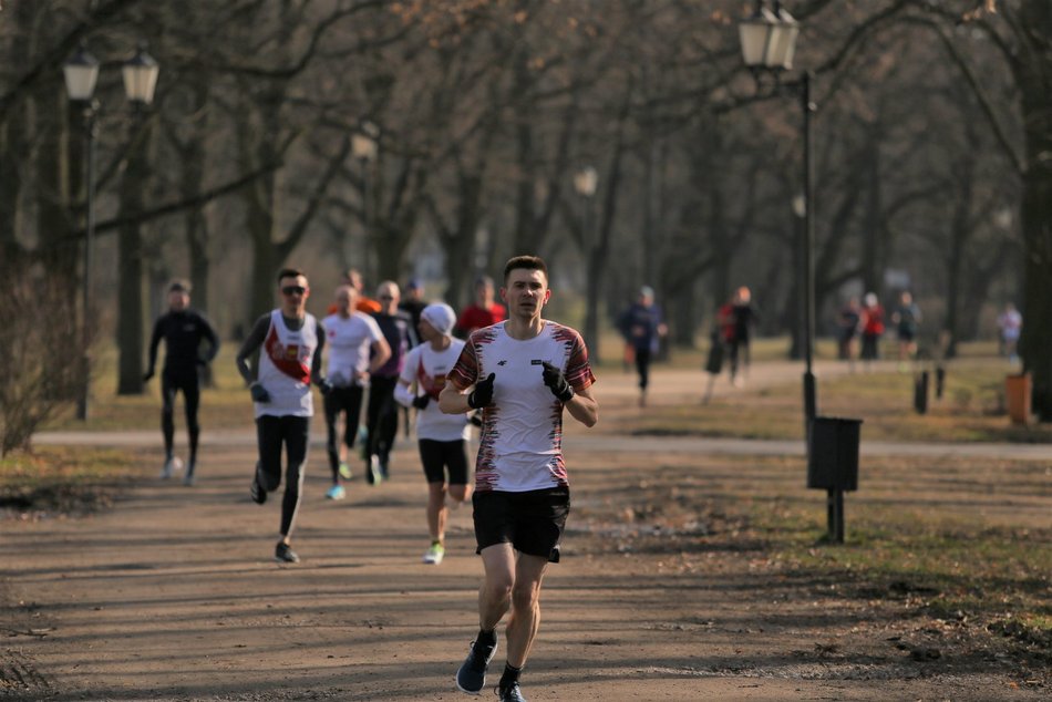 500. Parkrun w Łodzi. Brałeś udział w biegu? Znajdź się na zdjęciu!