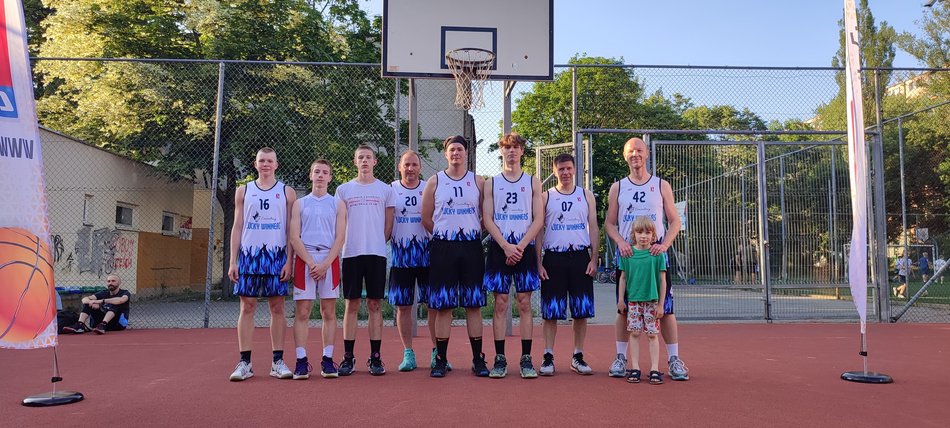 Uliczna koszykówka w Łodzi