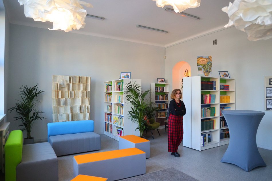 Łódź. Jubileusz w Szkole Podstawowej nr 42 w Łodzi. Huczne obchody z okazji 100-lecia