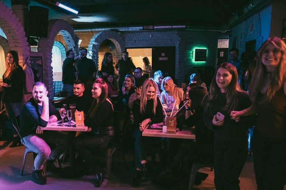 Tego jeszcze nie było! Koktajle XXL w torebkach znajdziesz w pubie Galanta 7 w Łodzi