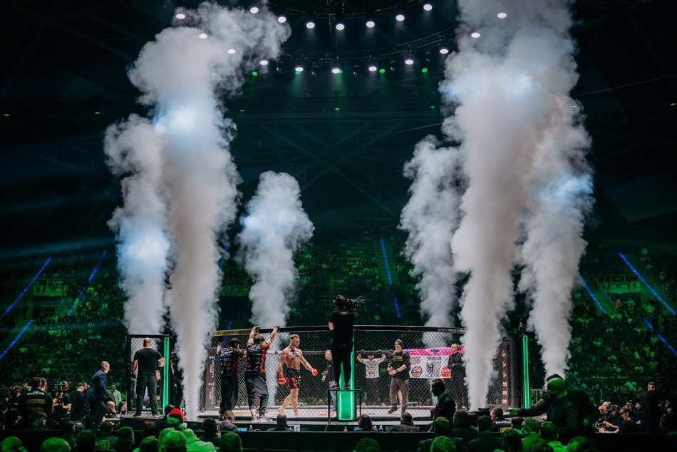 KSW w Atlas Arenie. Dwie emocjonujące walki mistrzowskie z zawodnikami z Łodzi