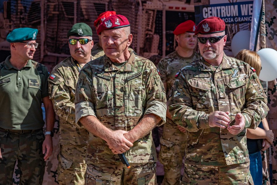 Piknik weterana w Manufakturze