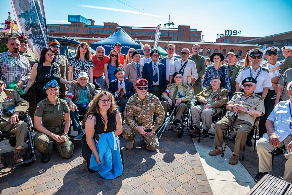 Piknik weterana w Manufakturze