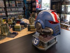 Łódź. Jego pasja przyciąga fanów Warhammera i… Henry’ego Cavilla!