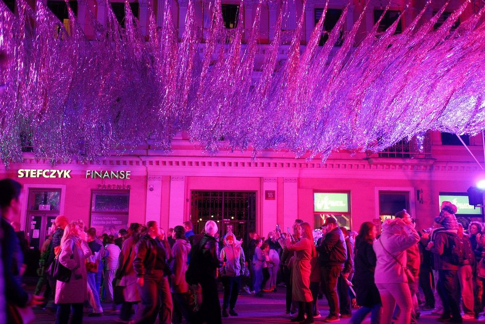 Łódź. Tłumy na Light Move Festival Łódź 2025! Mnóstwo pozytywnej energii!