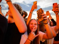 Łódź. Bambi na Łódź Summer Festival 2025! Polska scena hip-hopowa na Łódzkich Błoniach