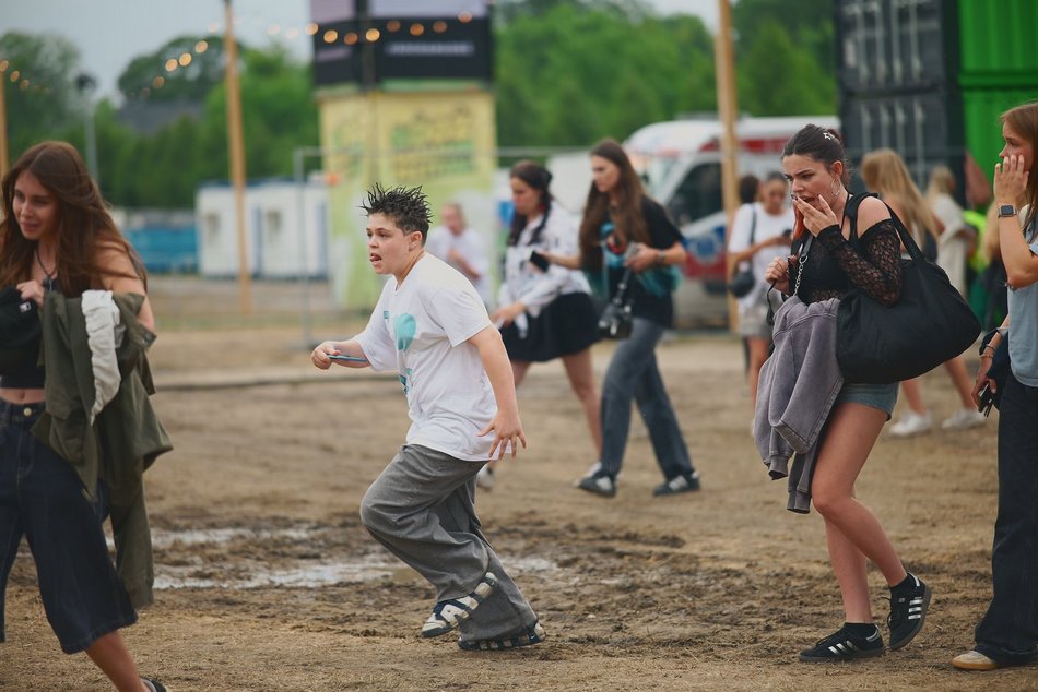 Deszcz im niestraszny! Pierwsi festiwalowicze rozpoczęli trzeci dzień Łódź Summer Festival 2025!