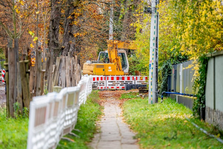 Łódź. Remont Biegańskiego w Łodzi. Trwa demontaż starej nawierzchni