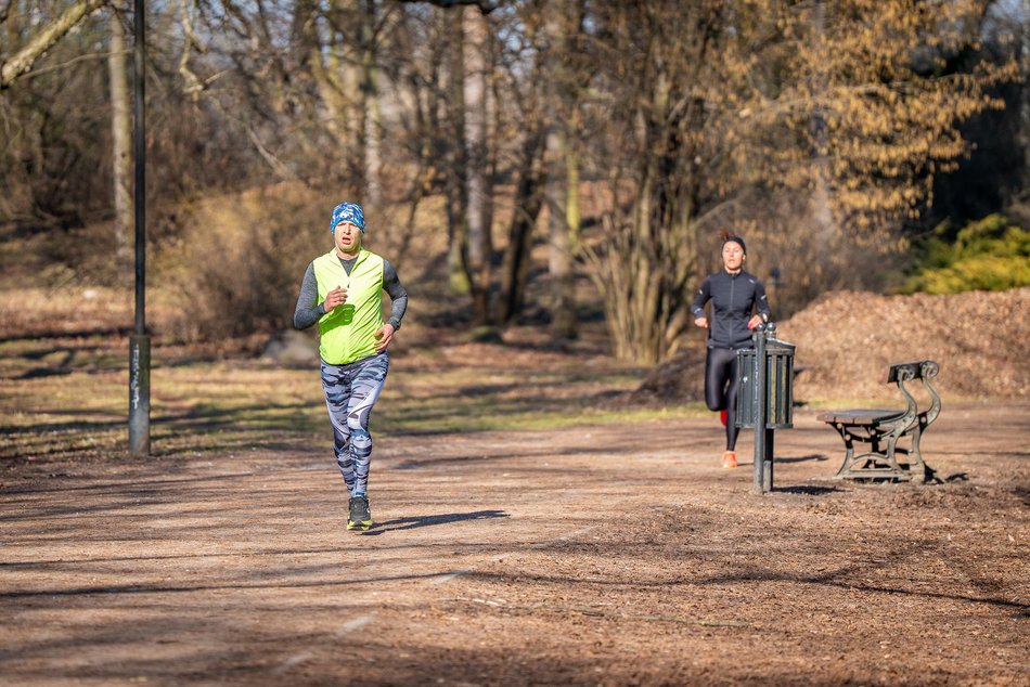 Łódź. Parkrun w Parku Poniatowskiego w Łodzi. Brałeś udział w biegu? Znajdź się na zdjęciach!