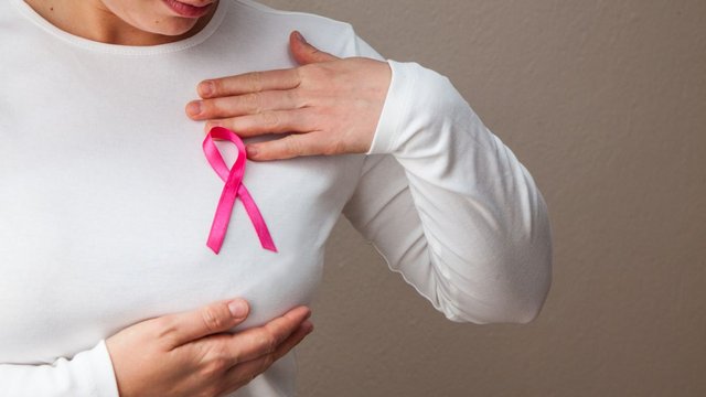 Bezpłatne warsztaty dla kobiet. Pofilaktyka raka piersi i porady macierzyńskie [SZCZEGÓŁY]
