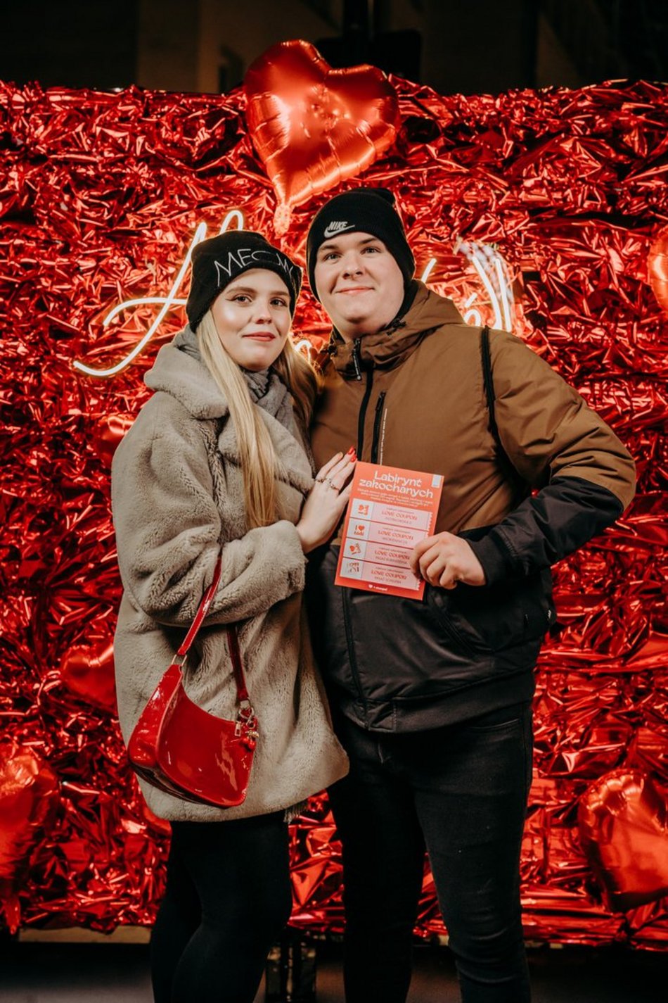 Łódź. Labirynt zakochanych w Łodzi. Masa miłości na zdjęciach. Znajdź się w galerii!