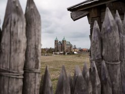 Łódź. Archikolegiata w Tumie. Zachwyca swoim pięknem i historią