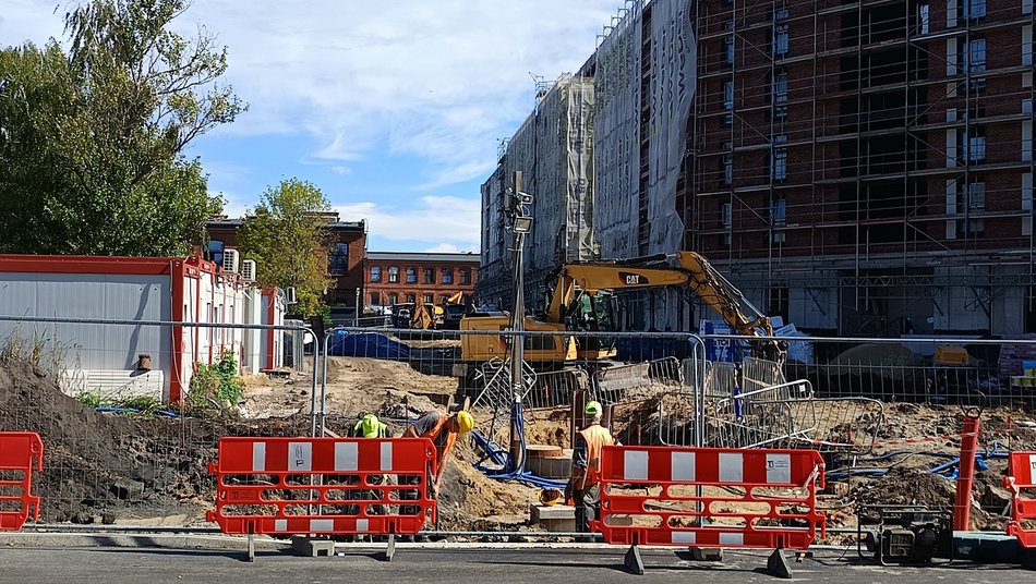 Łódź. Nowa droga w Ogrodach Geyera w Łodzi. Z Piotrkowskiej wprost na Wólczańską!