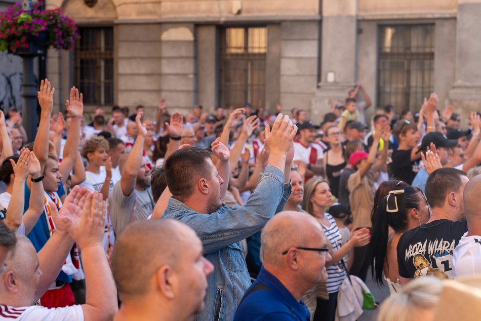 ŁKS Łódź zaprezentował skład na placu Wolności! Byłeś/aś tam? Odszukaj się w galerii