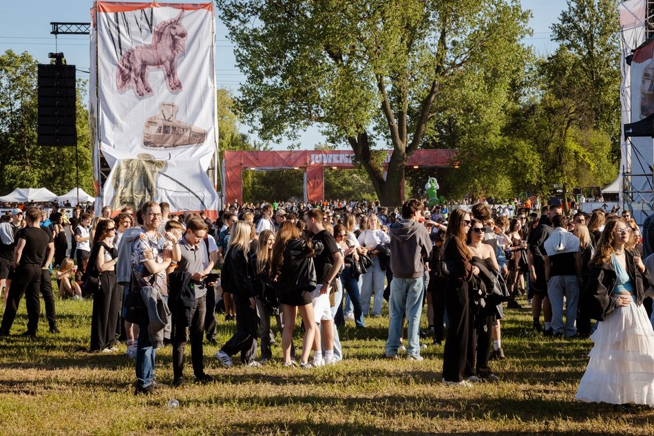 Łódź. Tłumy na Juwenaliach 2026 w Łodzi. Byłeś/aś pierwszego dnia? Znajdź się na zdjęciach!