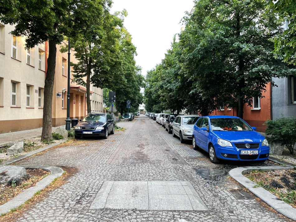 Ulica Zacisze - poduszka berlińska