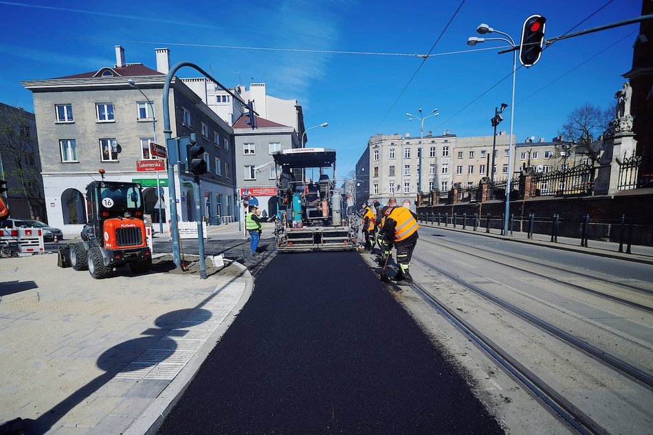 Łódź. Remont Lutomierskiej. Otworzą jezdnię w dwóch kierunkach przed Wielkanocą
