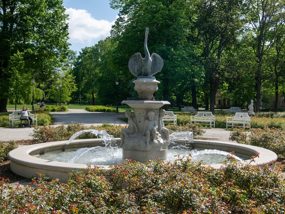 Łódź. Fontanny powróciły! Czas na wodne szaleństwo w mieście