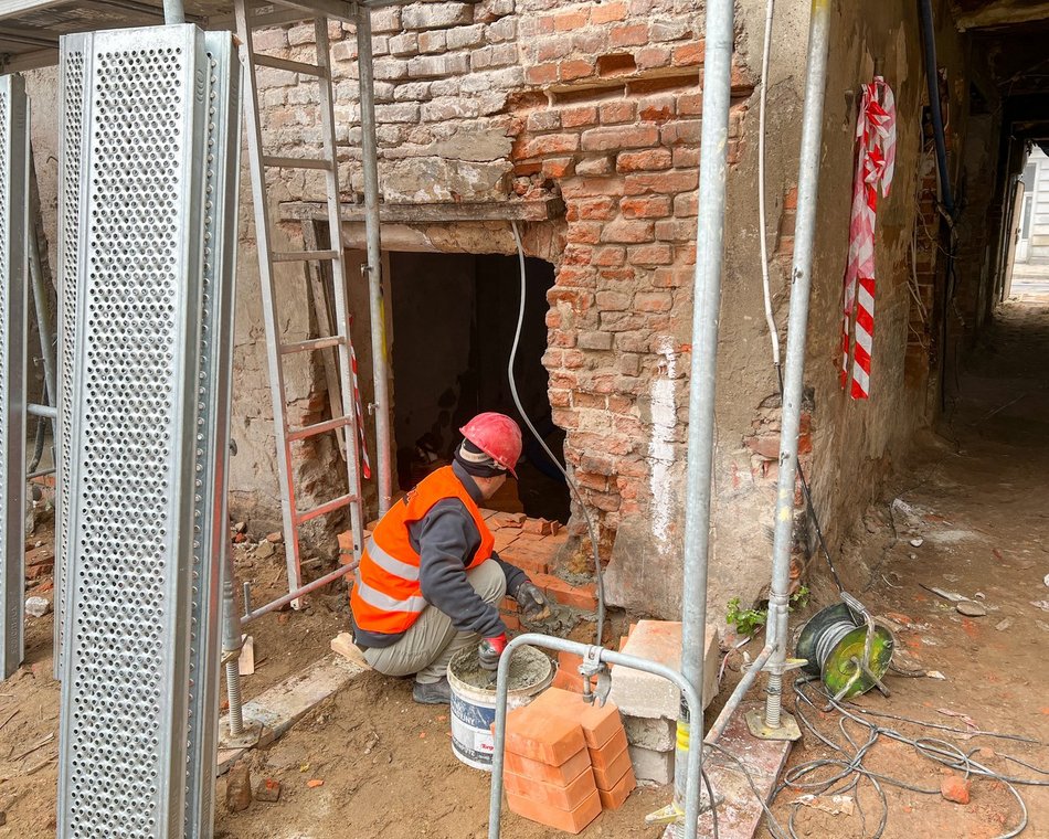 Kamienica przy ul. Legionów 44