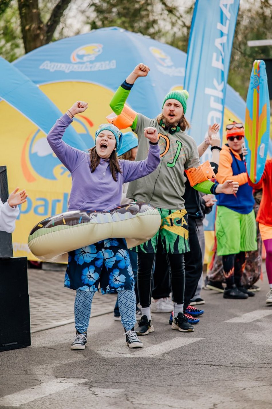 Łódź. Strefa kibica na DOZ Maraton Łódź 2026. Jak Łodzianie dopingowali biegaczy?