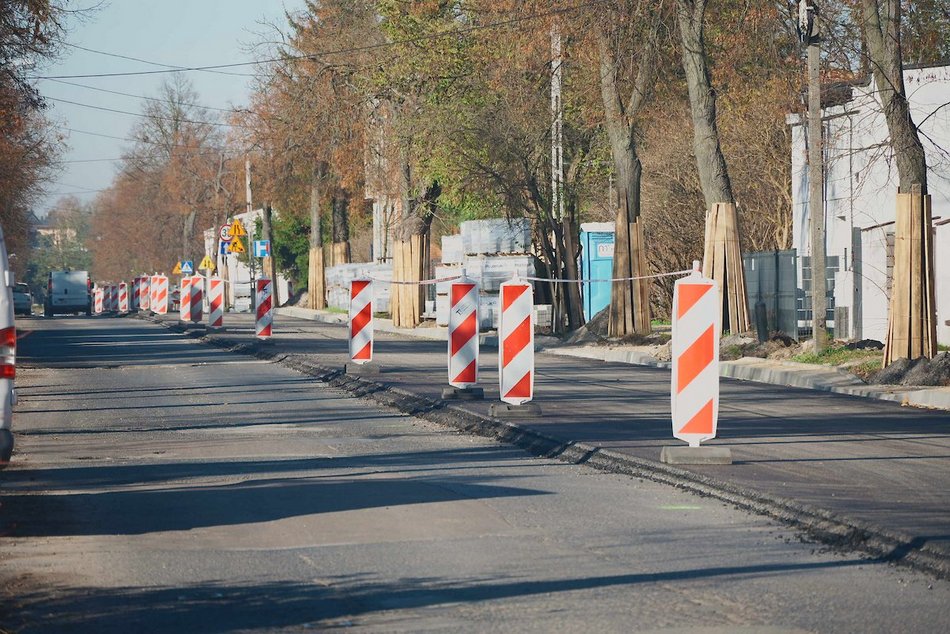 Łódź. Remont Dubois w Łodzi. Na kolejnym odcinku widać już nową nawierzchnię