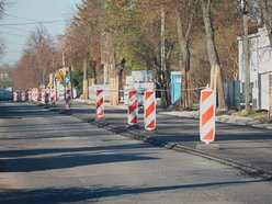 Łódź. Remont Dubois w Łodzi. Na kolejnym odcinku widać już nową nawierzchnię