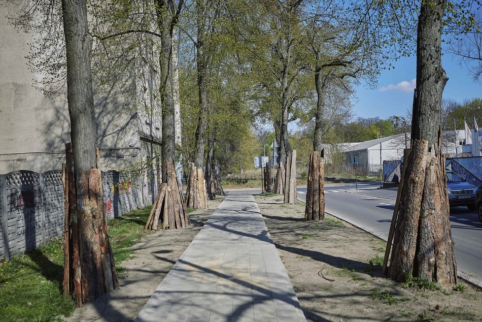 Łódź. Różyckiego w Łodzi otwarta dla ruchu. Nowa jezdnia, przebicie do Politechniki i chodniki