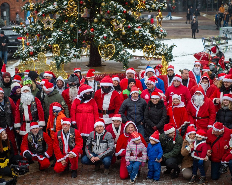 MotoMikołaje zawitali do Manufaktury