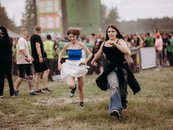 Łódź Summer Festival 2025 wystartował! Otwarcie bram i tłumy biegnące pod scenę!