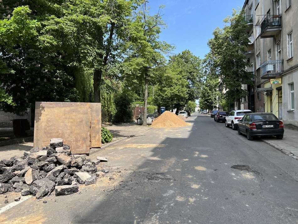 Start prac na ulicy Lipowej w Łodzi