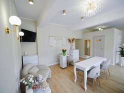 Łódź. Wynajem lokalu od miasta? W Łodzi to się opłaca! Sukces Łodzianki w branży beauty