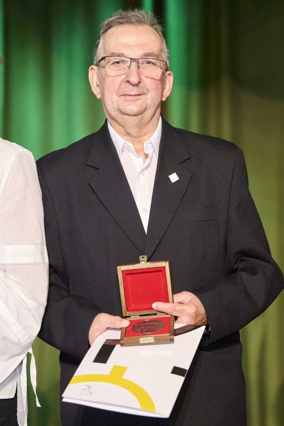 laureaci medali na 600. lecie Łodzi