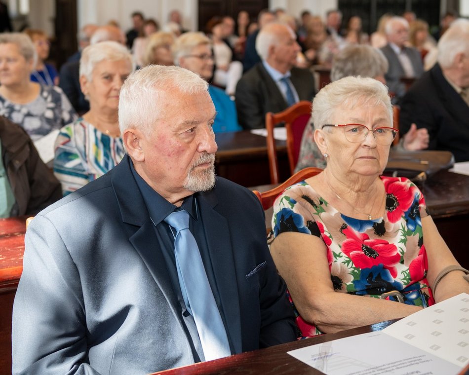 Medale za długoletnie pożycie małżeńskie trafiły do jubilatów z Łodzi.