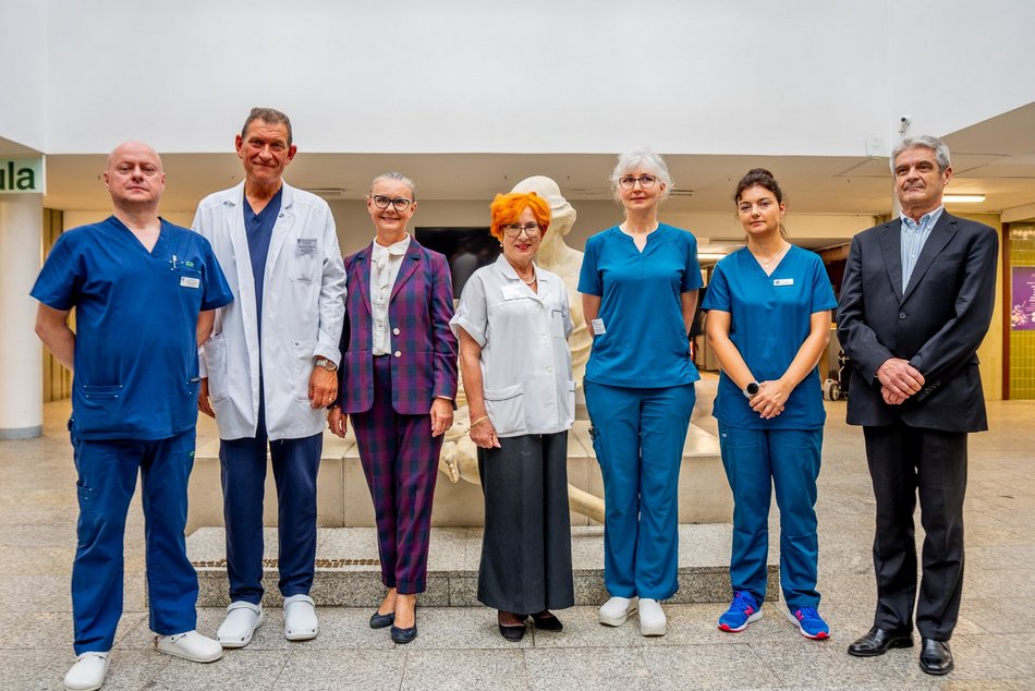 Łódź. Przełomowa operacja noworodka w Matce Polce w Łodzi. Ogromny guz usunęli 17 minut po porodzie