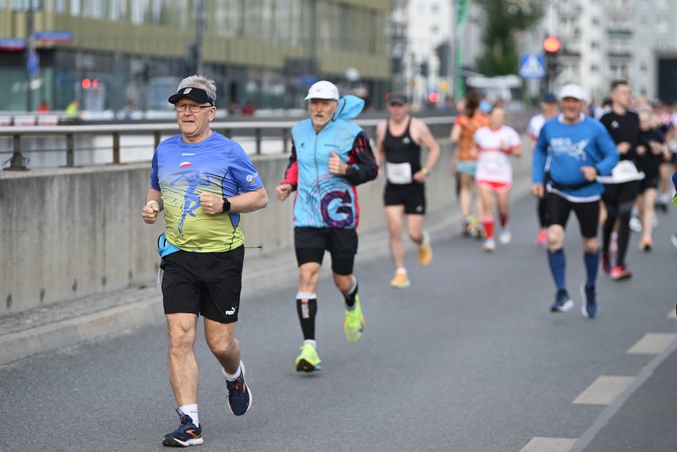 Łódź. Bieg Ulicą Piotrkowską Rossmann Run 2025 wystartował! Walka o życiowe rekordy