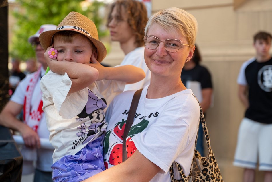 ŁKS Łódź zaprezentował skład na placu Wolności! Byłeś/aś tam? Odszukaj się w galerii