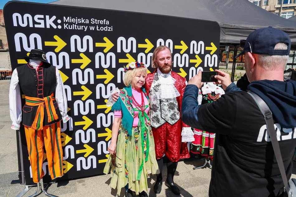 Łódź. Międzynarodowy Dzień Tańca w Łodzi. Pokazy, warsztaty i wspólna potańcówka