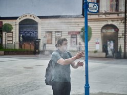 Upał w Łodzi nie daje ci żyć? Skorzystaj z kurtyny wodnej przy Piotrkowskiej