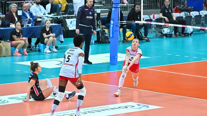 Łódź. Siatkarki ŁKS Łódź