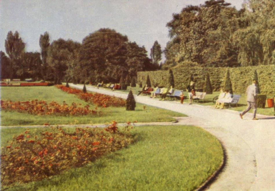 Łódź. Dawna Łódź na kolorowych fotografiach. Takie miasto wspominamy z nostalgią